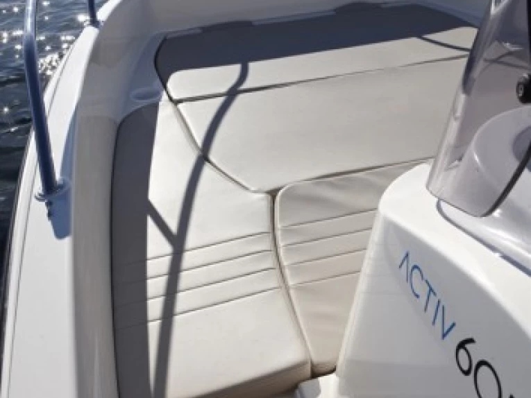 Alquiler de Quicksilver Activ 605 Open en Marsella