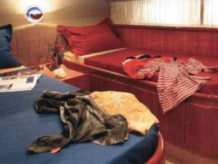 Alquiler de Ferretti yacht en Miconos (Isla)