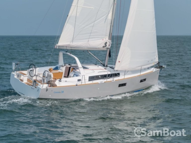 Bénéteau Oceanis 38.1 de alquiler a Barcelona