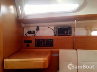 Jeanneau Sun Odyssey 36i de alquiler a Cannes