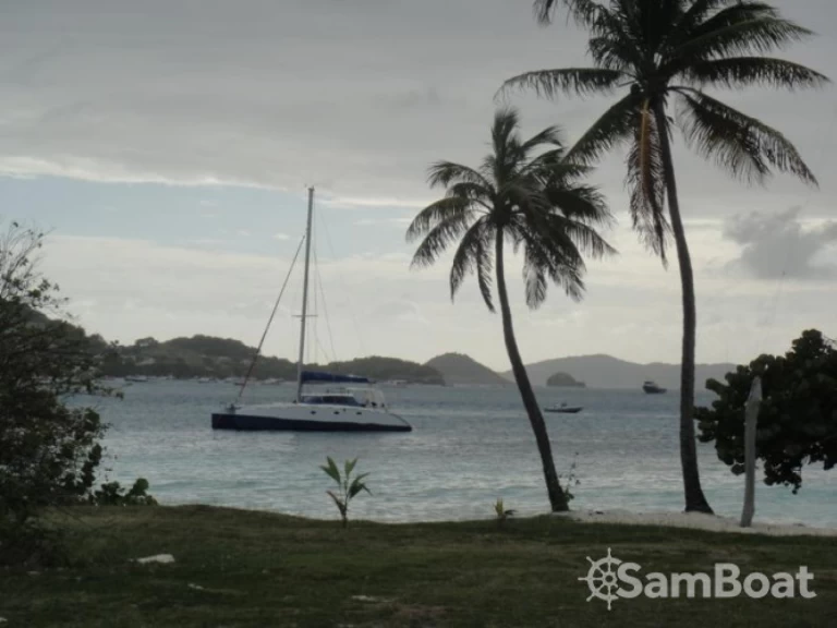 Alquiler de Multicap-Caraibes Punch 12.50 en Les Sablettes