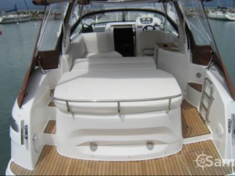 Alquiler de Bavaria Bavaria 28 Sport en Mandelieu-la-Napoule