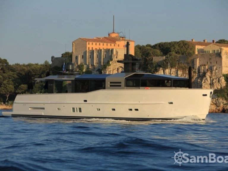 Alquiler de Arcadia-Yachts 25.90 metres (85') en Cannes