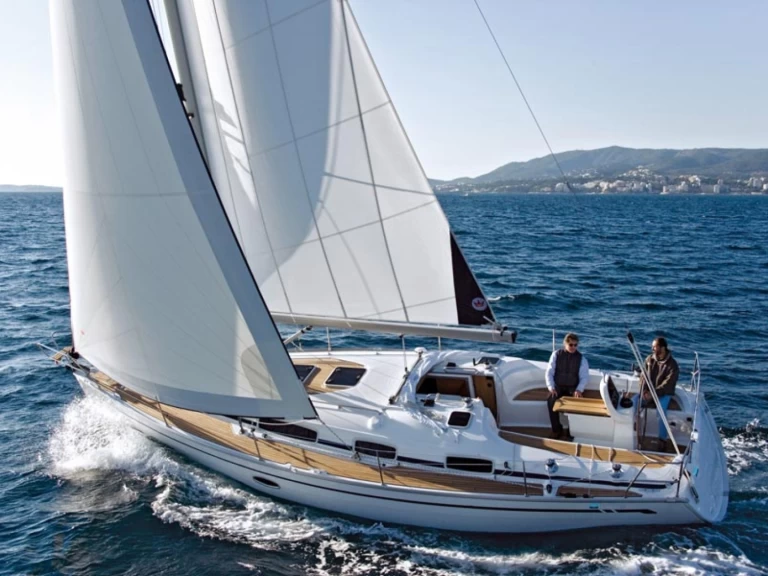Alquiler Velero en Gouviá - Bavaria Cruiser 34