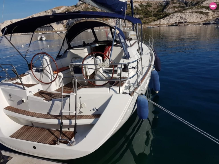 Jeanneau Sun Odyssey 39i de alquiler a Marsella