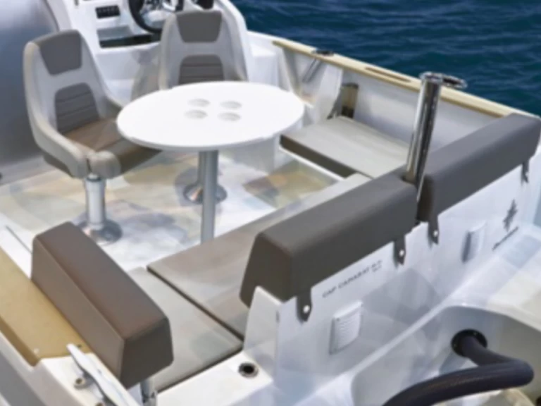 Alquiler Lancha en Novi Vinodolski - Jeanneau Cap Camarat 6.5 WA