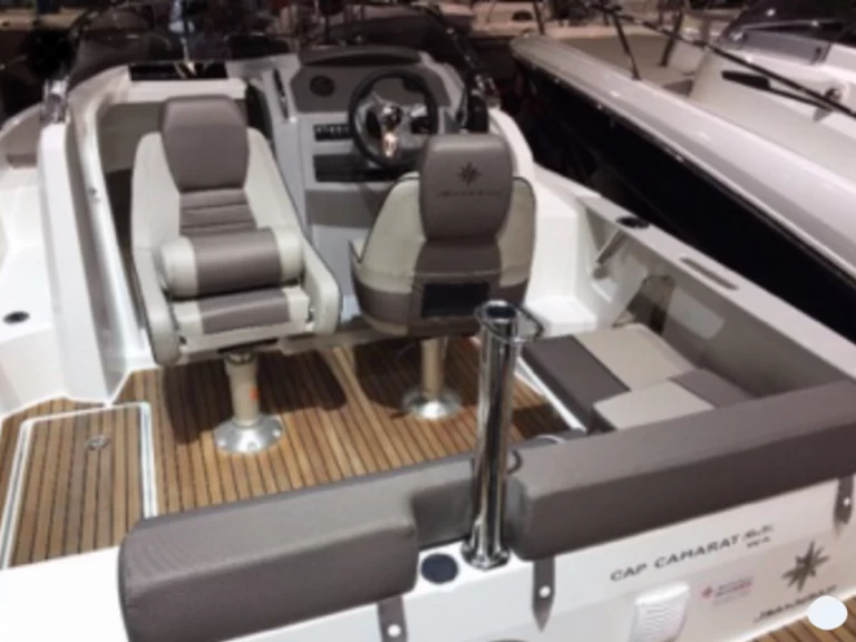 Lancha para alquilar Novi Vinodolski al mejor precio