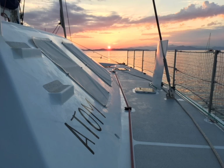 Alquiler de barcos Marigot barato de CATAMARAN