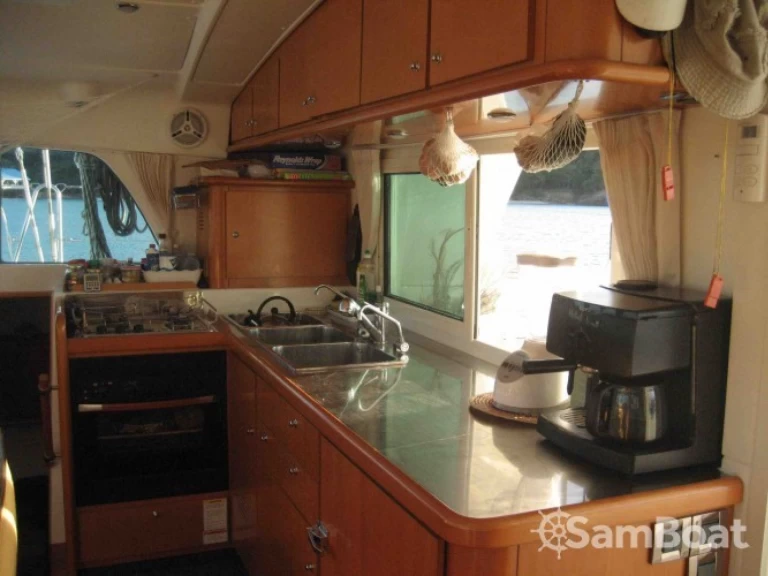 Lagoon Lagoon 440 de alquiler a Boracay Island