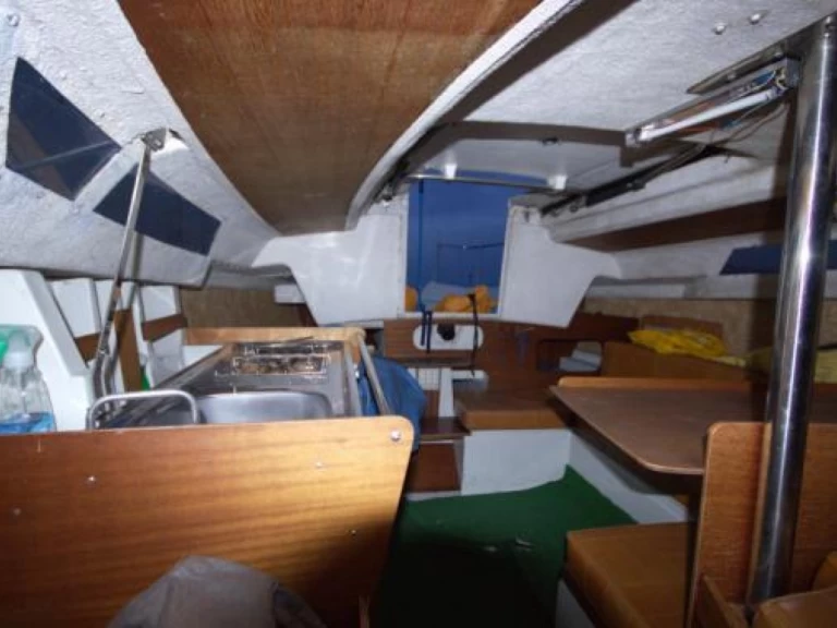 Alquiler de embarcaciones Edel Edel 660 enMontreux en Samboat