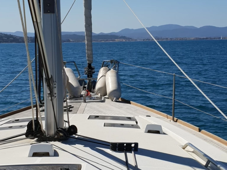 Alquiler de Velero, con o sin patrón Bénéteau Cavalaire-sur-Mer