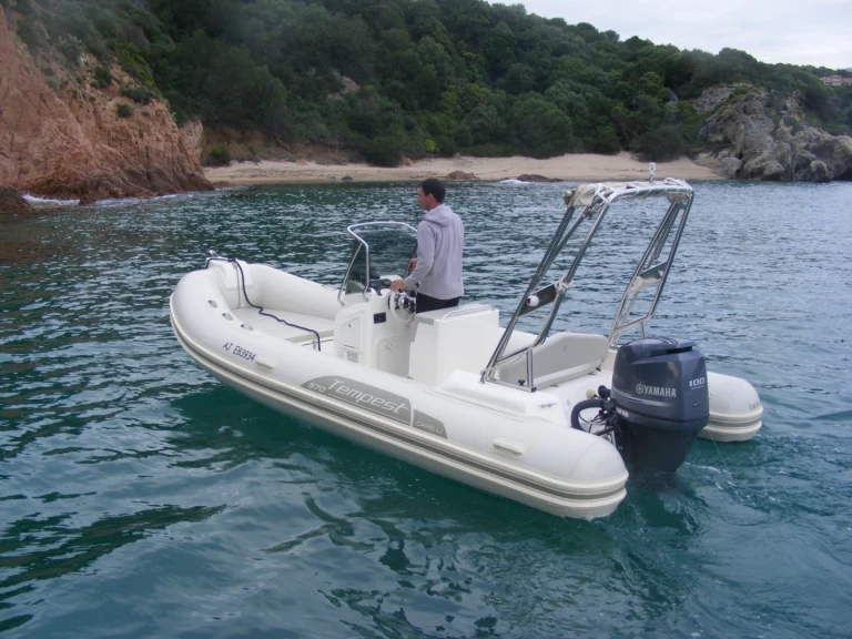 Alquiler de barcos Propriano barato de Capelli 570 Luxe