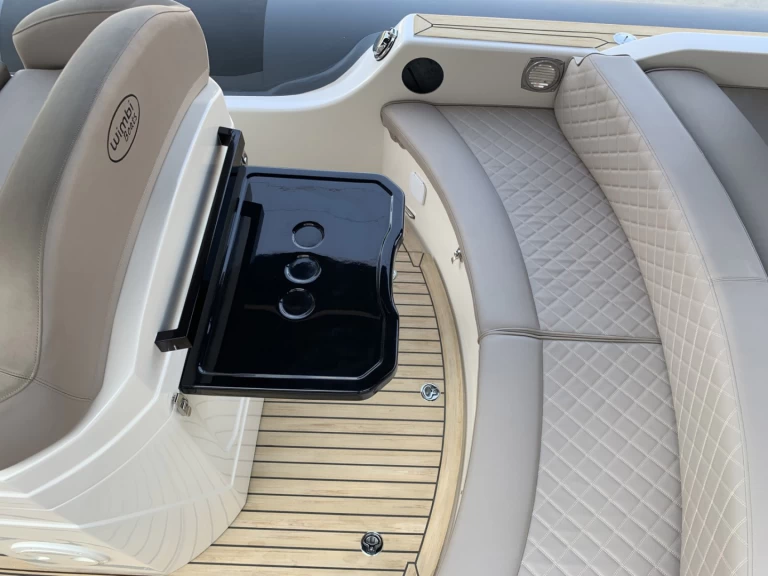 Alquiler de embarcaciones Black by 3BBB 10.0 II enPort Grimaud en Samboat