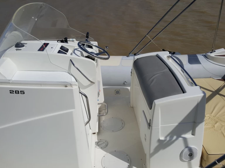 Kelt Sea Hawk 285 de alquiler a Palavas-les-Flots