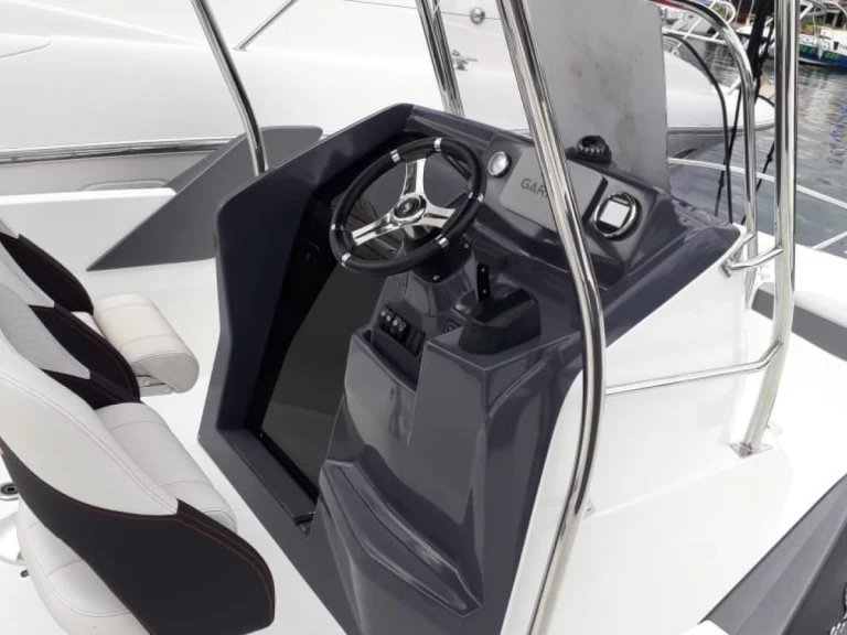 Alquiler de Bénéteau Flyer 6.6 SPACEdeck en Les Trois-Îlets