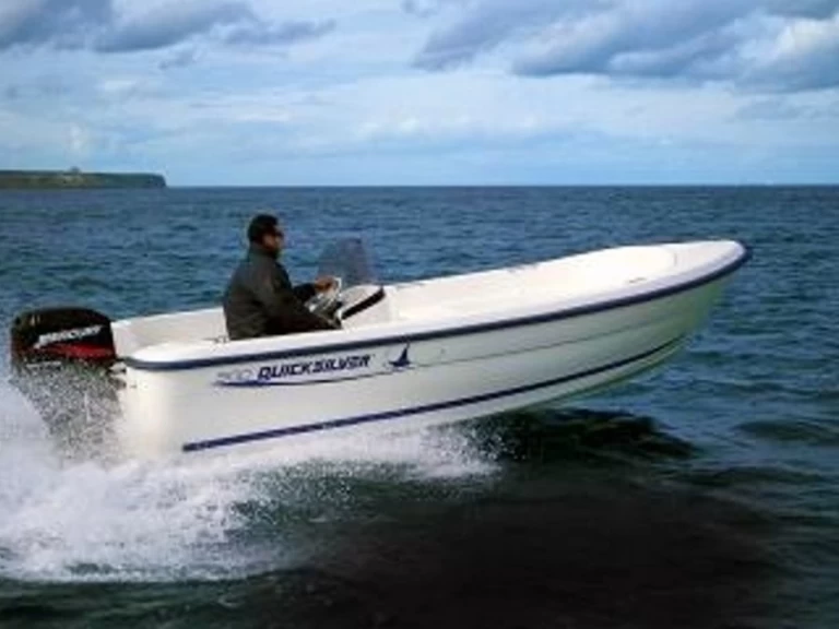 Quicksilver Quicksilver 410 Fish de alquiler a Marsella