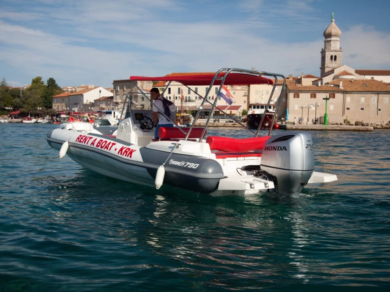 Alquiler de Neumática, con o sin patrón Marlin Boat Krk