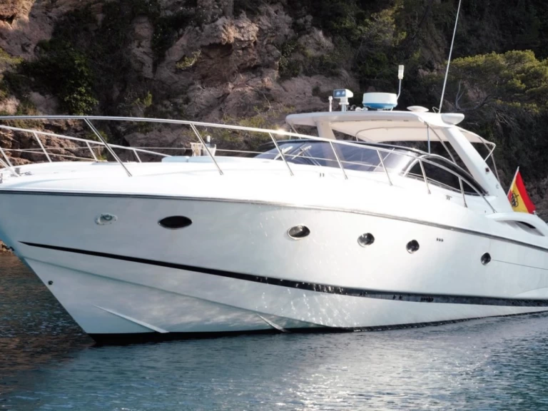 Alquiler Yate de lujo en Mahón - Sunseeker Predator 56