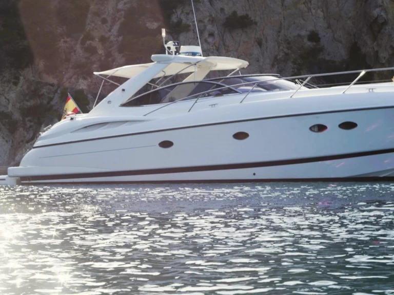 Alquiler de embarcaciones Sunseeker Predator 56 enMahón en Samboat