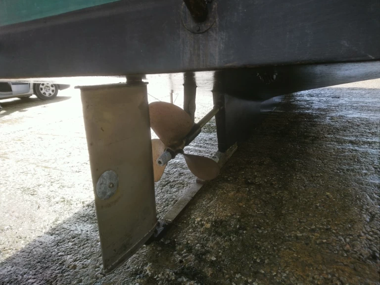 Alquiler Lancha Jeanneau con o sin  título de navegación