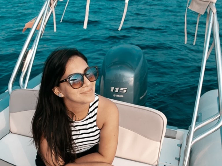 Alquiler Neumática en Roses - Lomac Lomac 600 IN