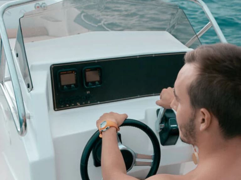 Lomac Lomac 790 IN de alquiler a Roses