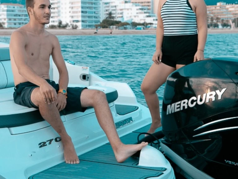 Alquiler de embarcaciones Sea Ray 270 enRoses en Samboat