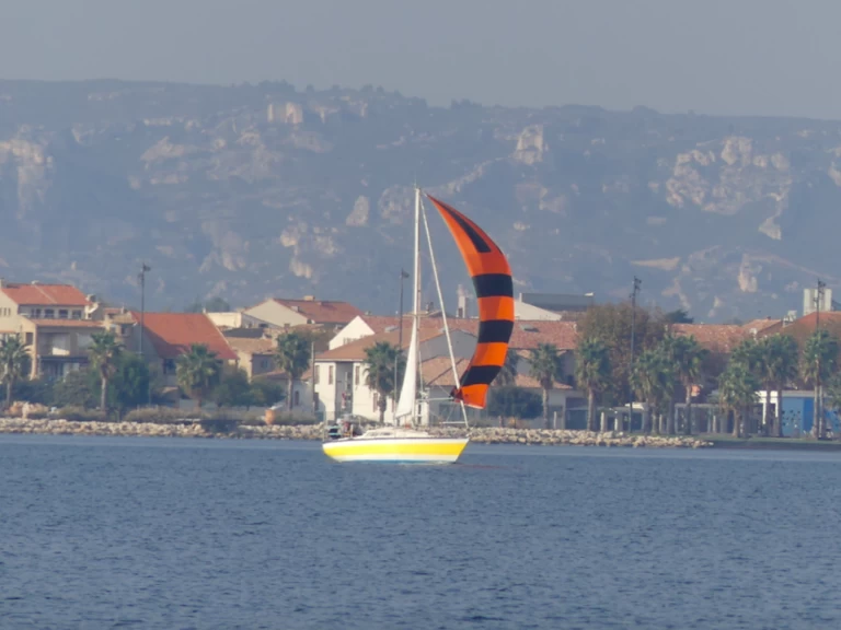 Alquiler de embarcaciones Kelt Kelt 8M enMartigues en Samboat