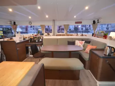 Lagoon Lagoon 420 de alquiler a Port Grimaud