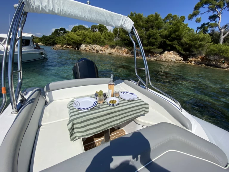 Neumática para alquilar Monaco-Ville al mejor precio