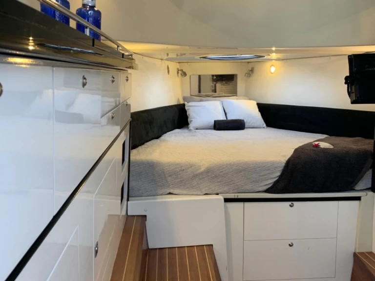 Kardis Nirvana K12 de alquiler a Santa Eulària des Riu