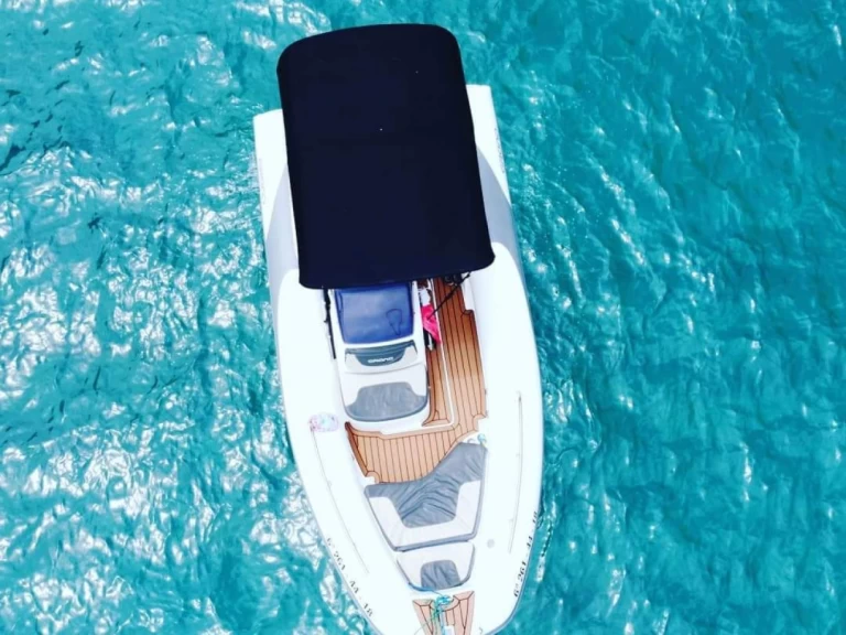 Alquiler Lancha en Port d'Alcudia - Grand Boats Golden Line G500LF