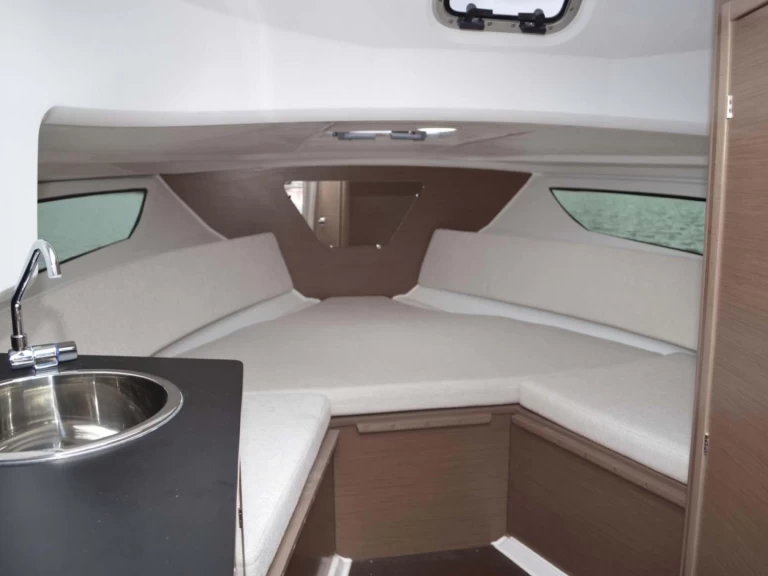 Alquiler de barcos Port-Haliguen barato de CAP CAMARAT 7,5 W.A