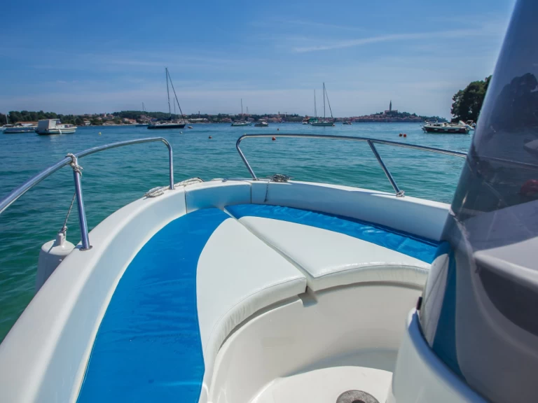 Alquiler de embarcaciones Sessa Marine Key Largo 17 enRovinj en Samboat