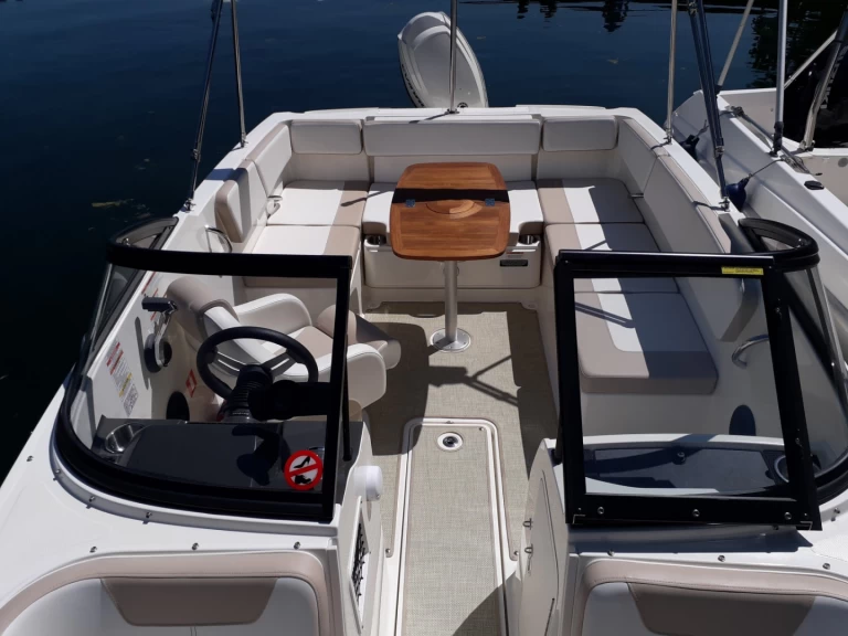 Alquiler Chindrieux - Bayliner VR4OE en SamBoat