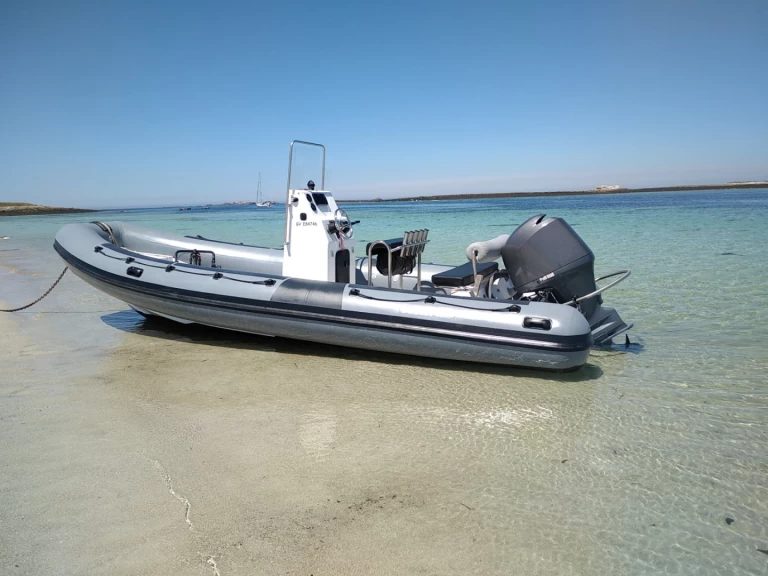 Alquiler de Selva Selva 700 Pro en Île-Tudy
