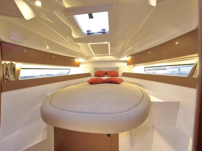 Jeanneau Merry Fisher 895 de alquiler a Le Lavandou