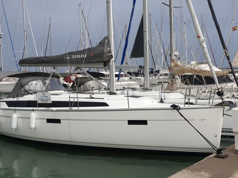 Alquiler Velero en Getxo - Bavaria Cruiser 37