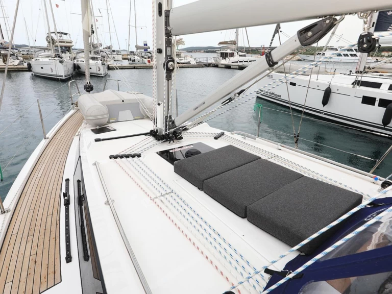 Bavaria Bavaria C38 de alquiler a Biograd na Moru