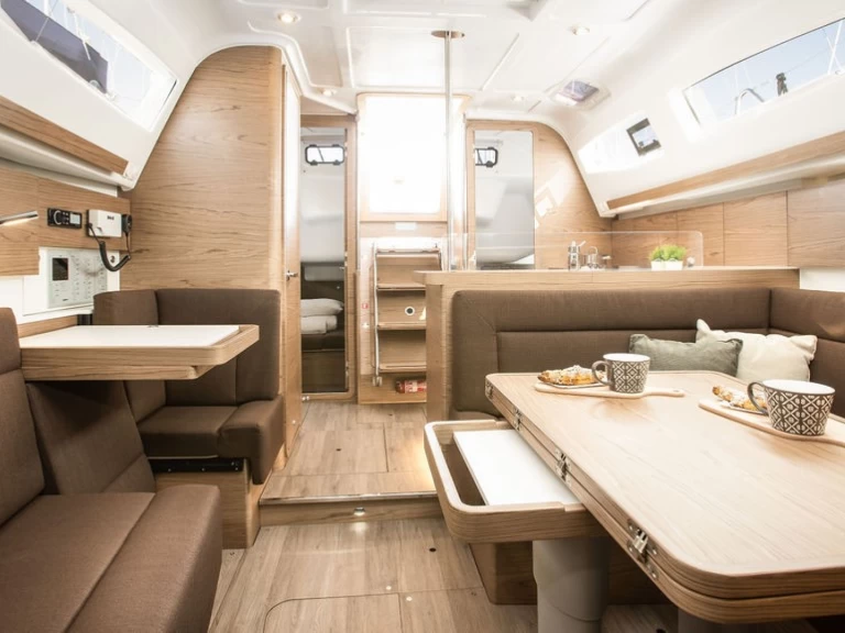 Alquiler Kaštela - Elan Impression 40 en SamBoat