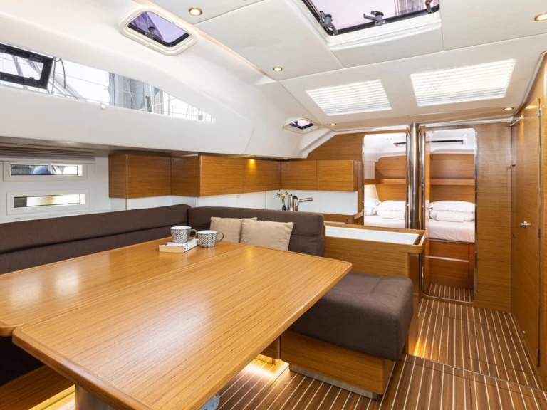 Alquiler Velero en Kaštela - Elan Impression 50