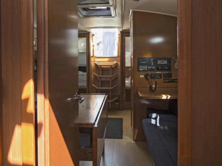 Alquiler de barcos Lidingö barato de Cruiser 36