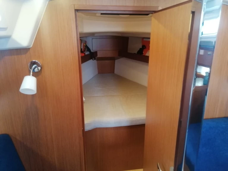 Alquiler de embarcaciones Bavaria Cruiser 34 enPula en Samboat