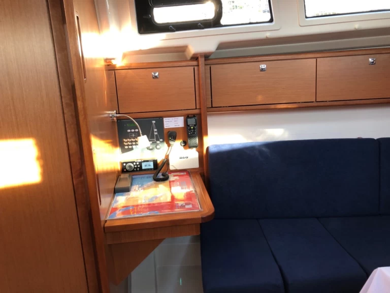 Alquiler de barcos Pula barato de Cruiser 34