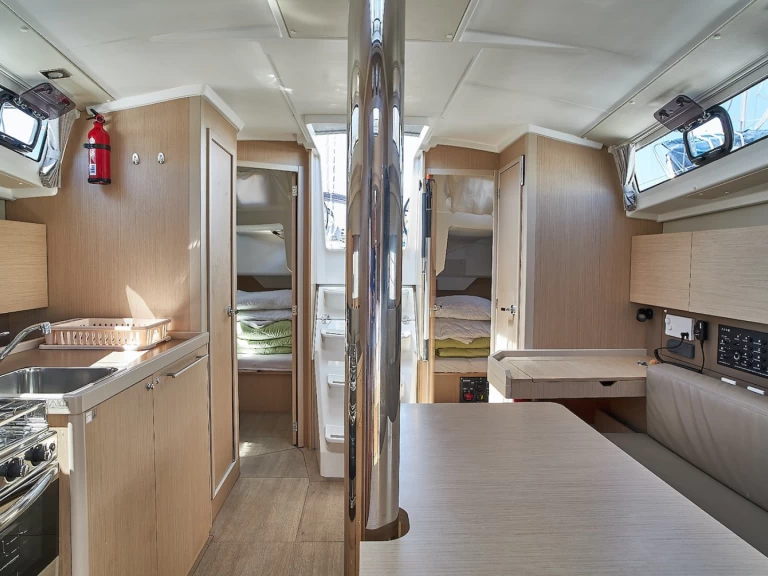 Velero para alquilar Biograd na Moru al mejor precio