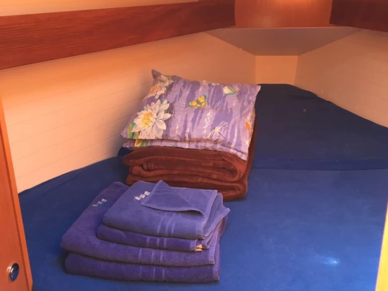 Alquiler de Velero, con o sin patrón Bavaria Vrsar