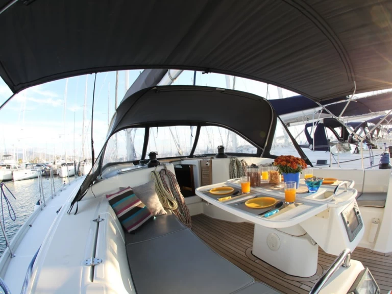 Bénéteau Cyclades 50.5 de alquiler a Álimos