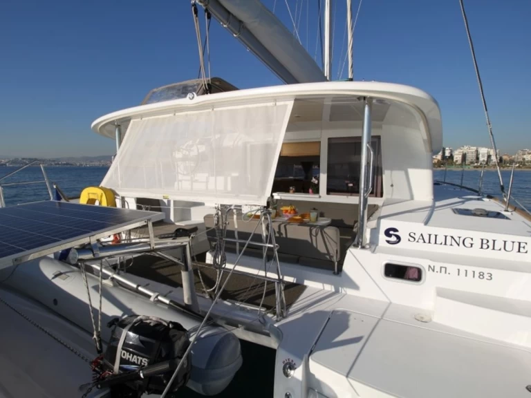 Catamarán para alquilar Álimos al mejor precio