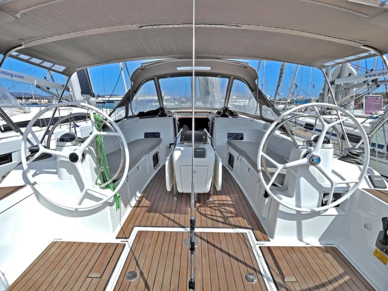 Alquiler Velero Jeanneau con o sin  título de navegación