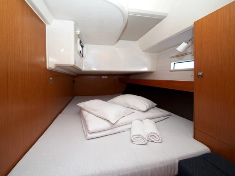 Alquiler de barcos Murter-Kornati barato de Cruiser 46